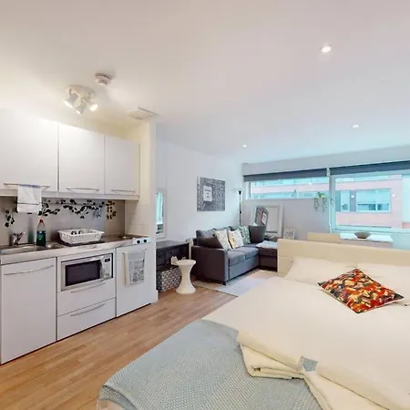 Stunning Studio Apt- 5 Min Walk To Borough Station London Exterior photo