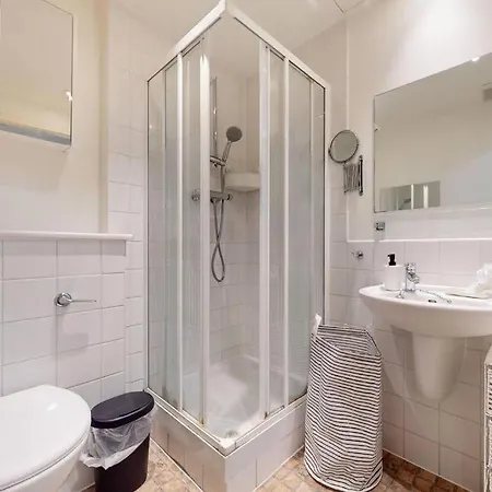 Stunning Studio Apt- 5 Min Walk To Borough Station London Exterior photo